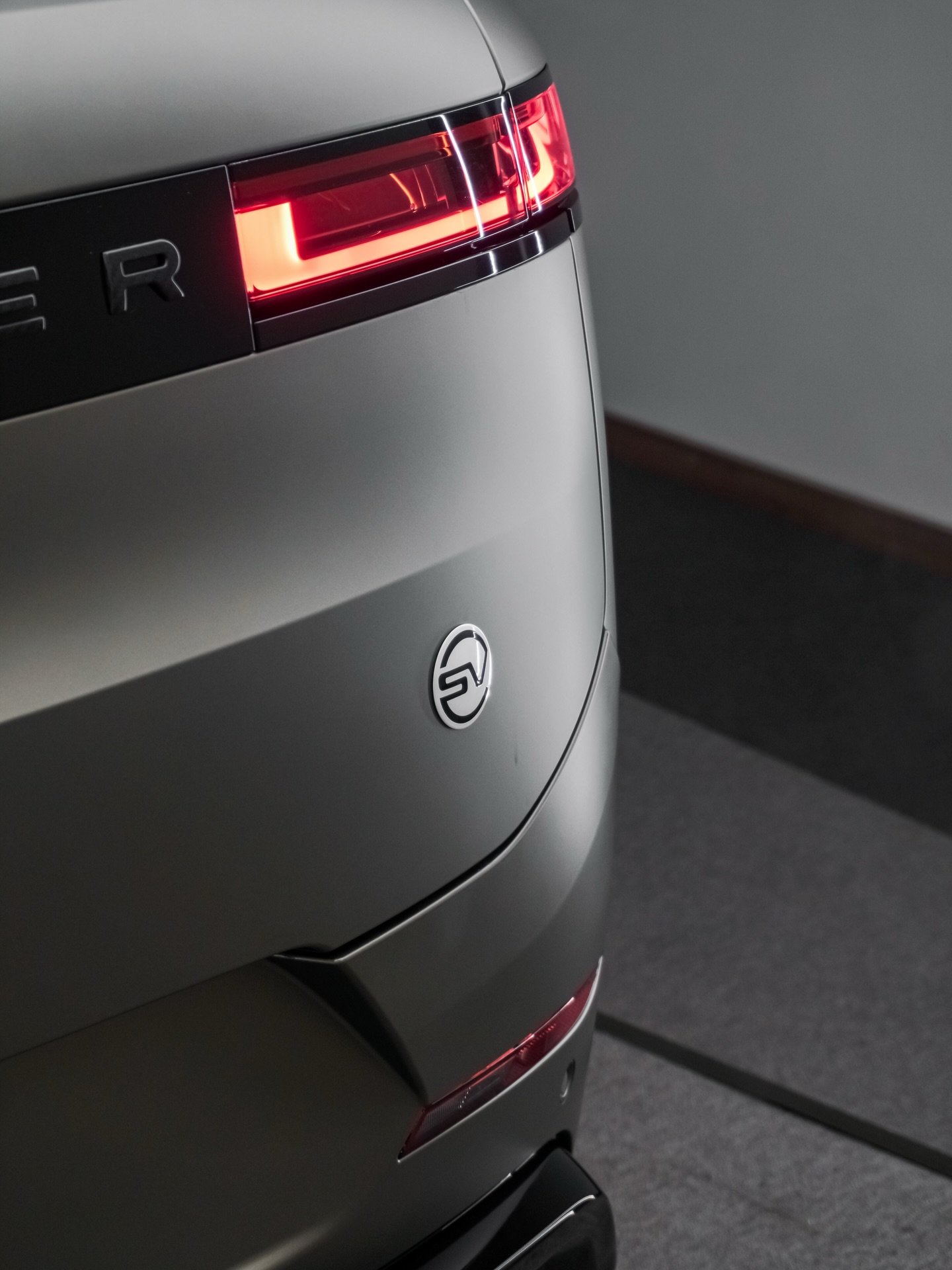 Range Rover Sport SV